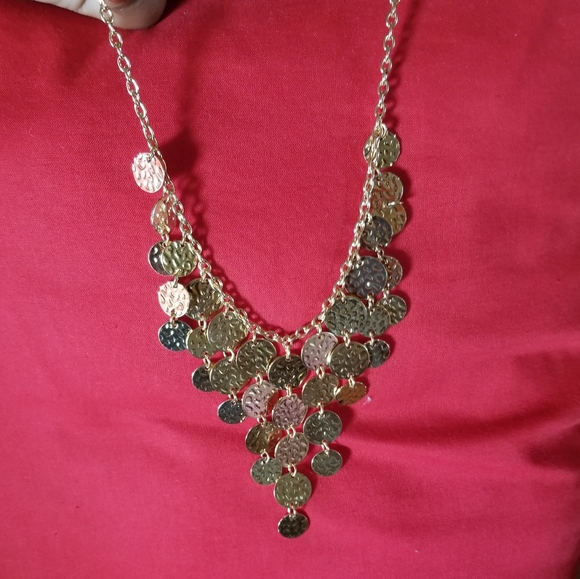 Necklace - Picture 3 of 3